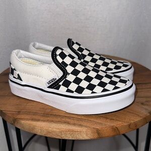My son only wore twice, unfortunately he’s not a fan of slips-ons.